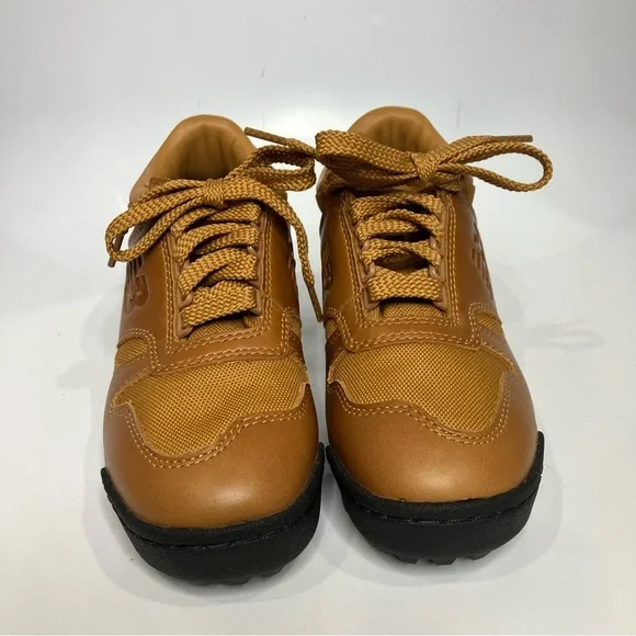 New Balance‎ Rainier low brown sneakers size men’s 5